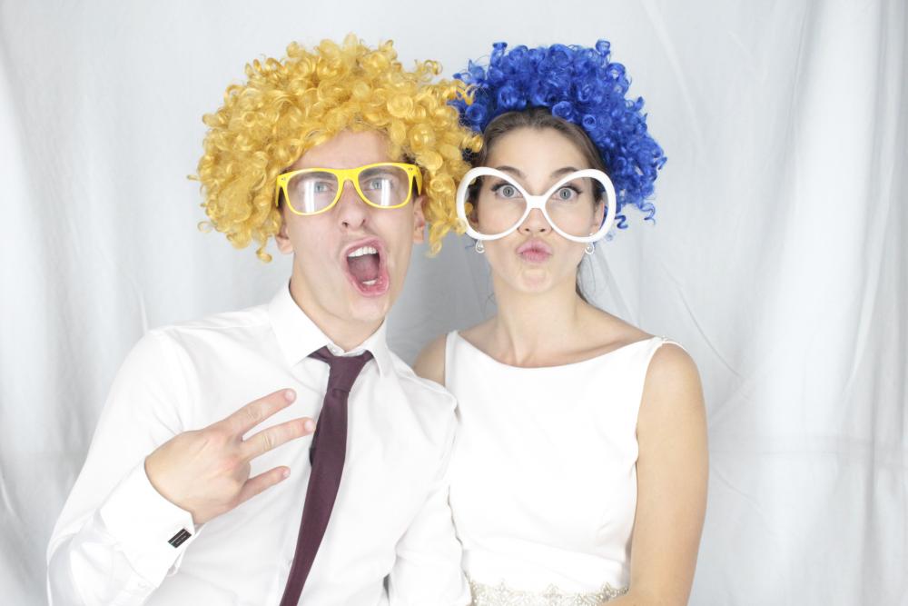 Mr & Mrs Guillen | View more photos from the event at gallery.myphotoboothexperience.co.uk/u/MyPhotoBoothExperienceLtd/Mr-Mrs-Guillen